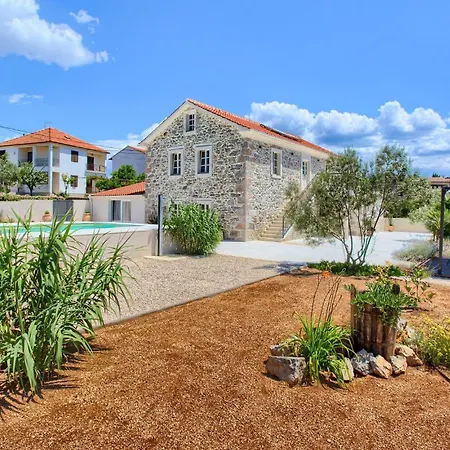 Casa de Férias Plivov *